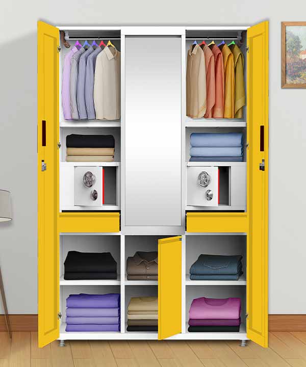 SAJNI MODEL - 2010x1230x590mm Triveni Almirah